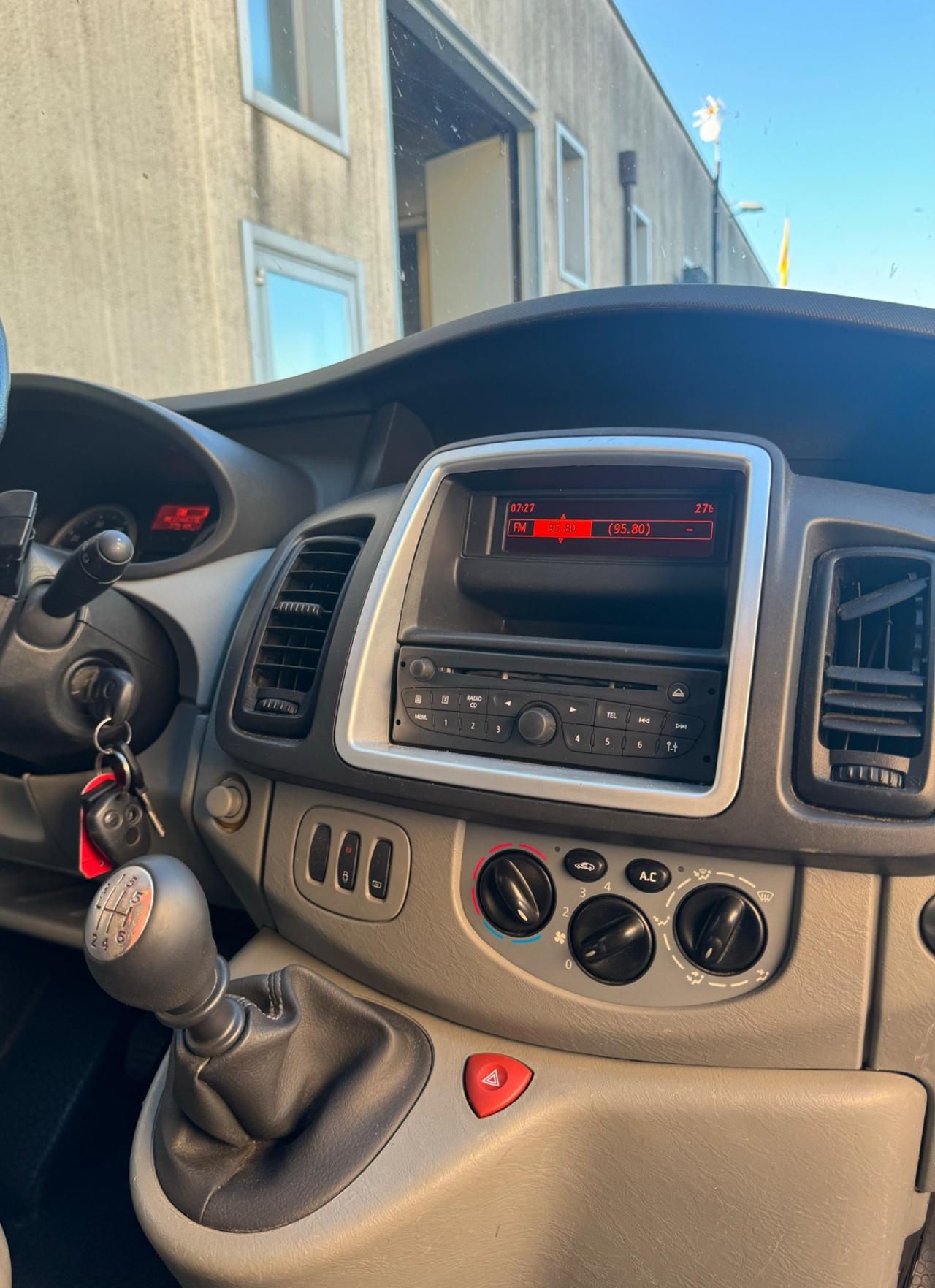 Renault Trafic T27 2.0 dCi/90 PC-TN Passenger Comfort DPF