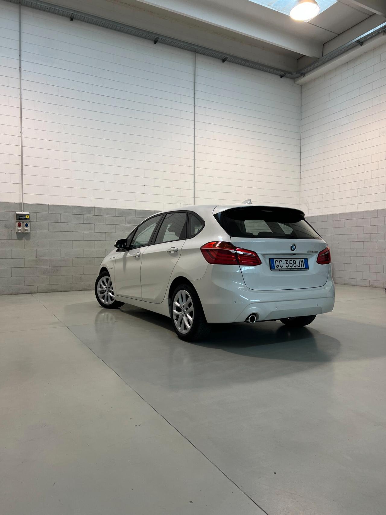 BMW 225XE Active Tourer iPerformance Luxury