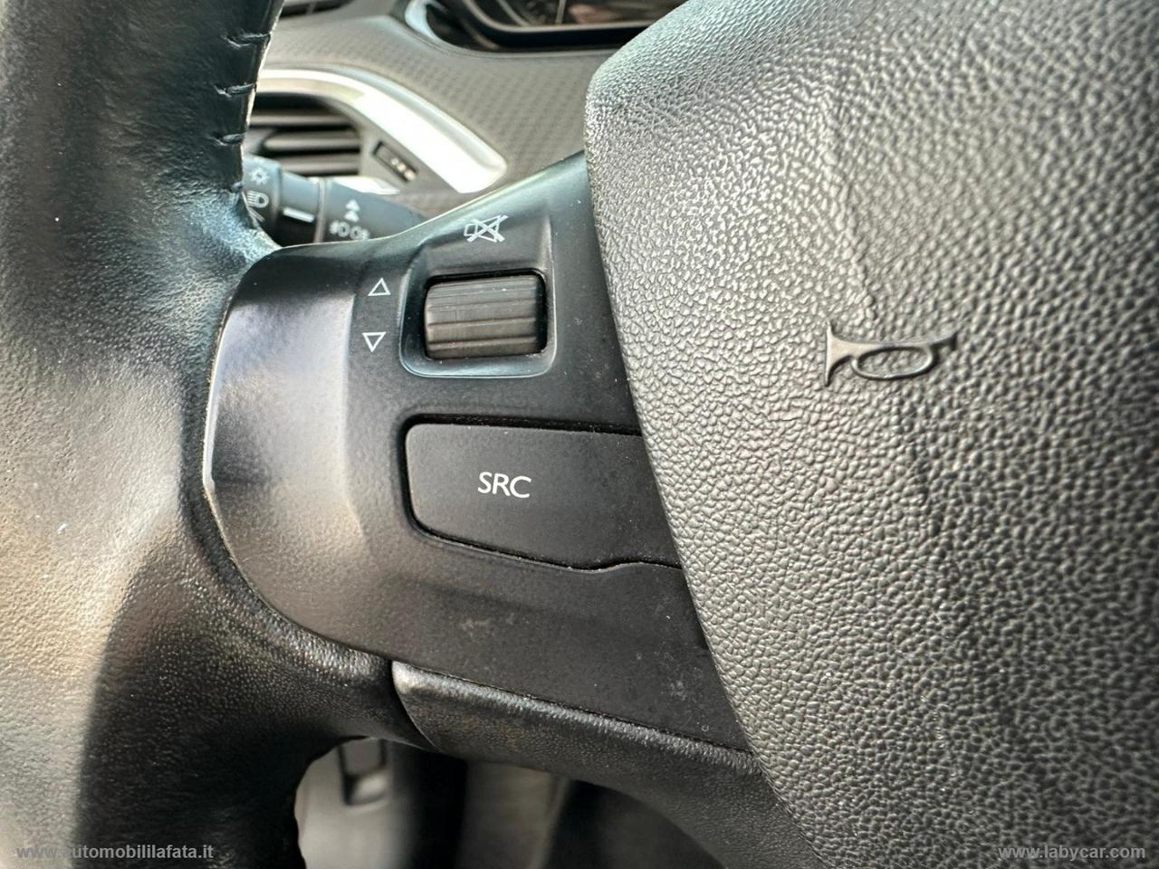 PEUGEOT 2008 BlueHDi 100 S&S Active DIESEL 131.000 KM