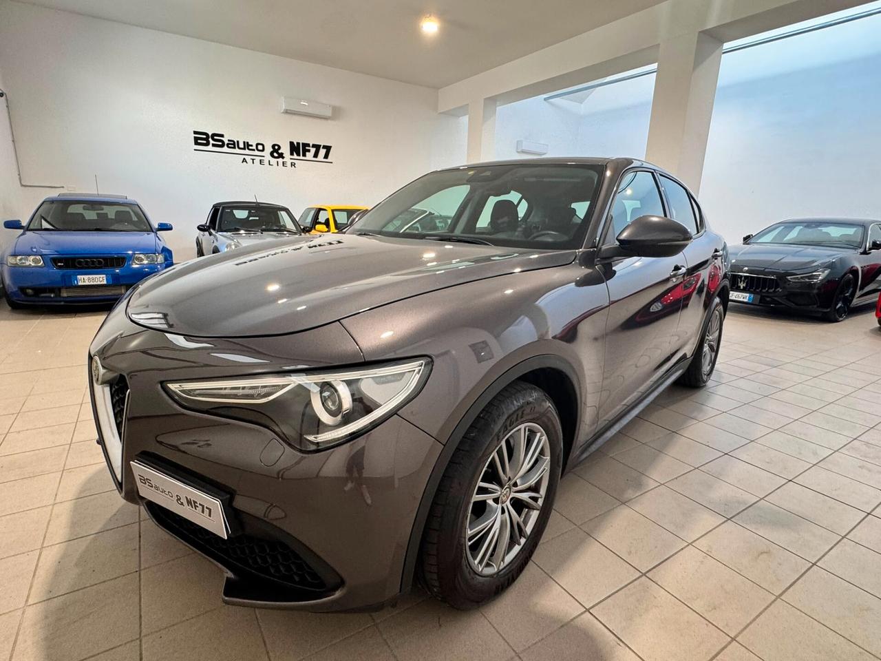 Alfa Romeo Stelvio 2.2 Turbodiesel 190 CV AT8 Q4 Business