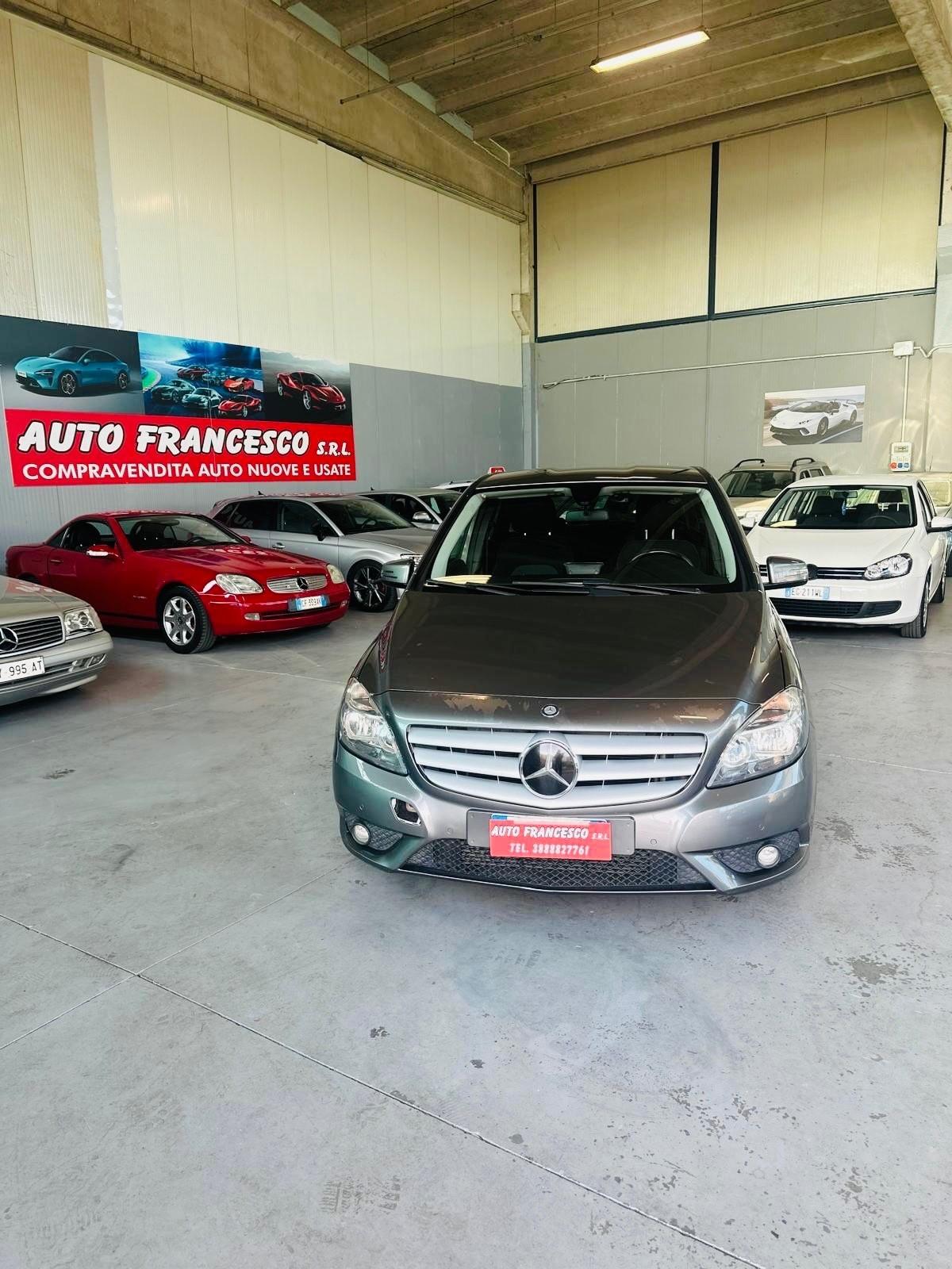 Mercedes-benz A 180 CDI BlueEFFICIENCY Automatic Premium