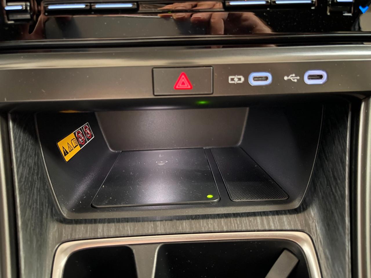 Lexus LBX Elegant hybrid 1.5 2wd e-cvt-Ok Neopat-LEGGI SOTTO