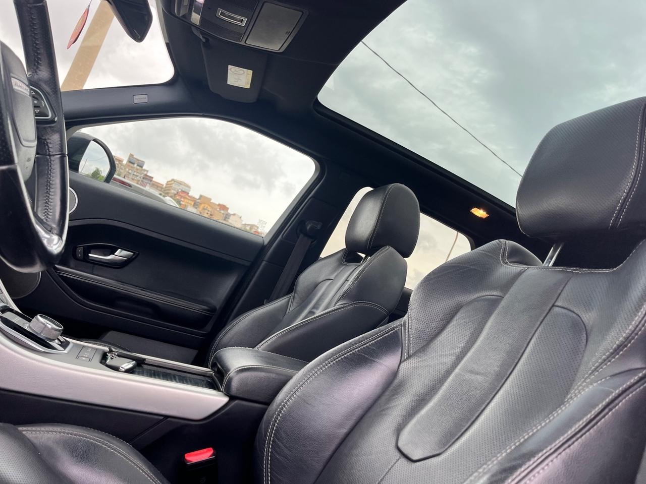 Land Rover Evoque 2.2 Sd4 5p. AUTOMATICO Tetto panoramico UXENO NAVIGATORE