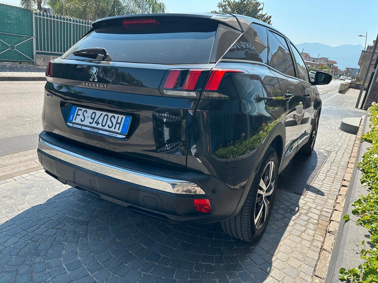 Peugeot 3008 BlueHDi 130 S&S EAT8 Allure