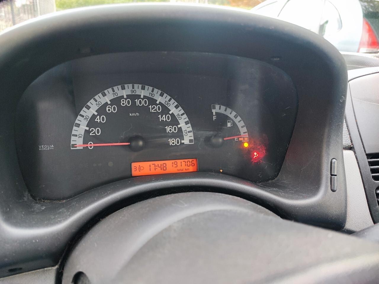 Fiat Punto 1.2i Benz 3 porte neopatentati