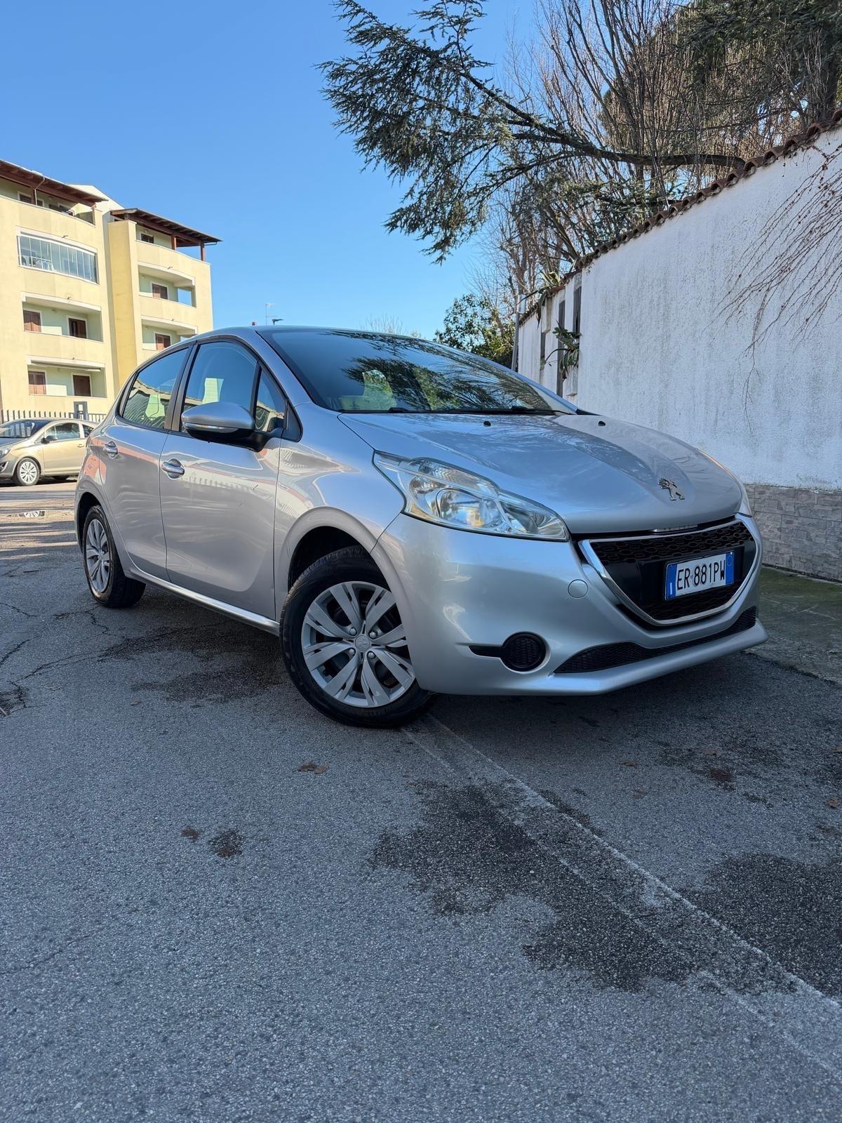 Peugeot 208 1.0 VTi 68 CV 5 porte Access
