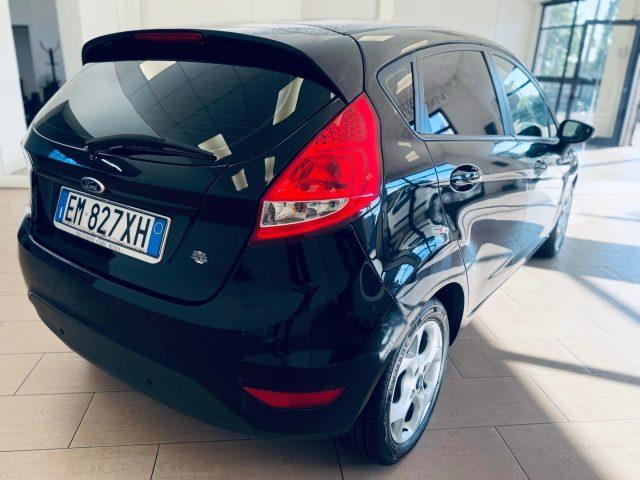 FORD Fiesta 1.4 GPL Titanium