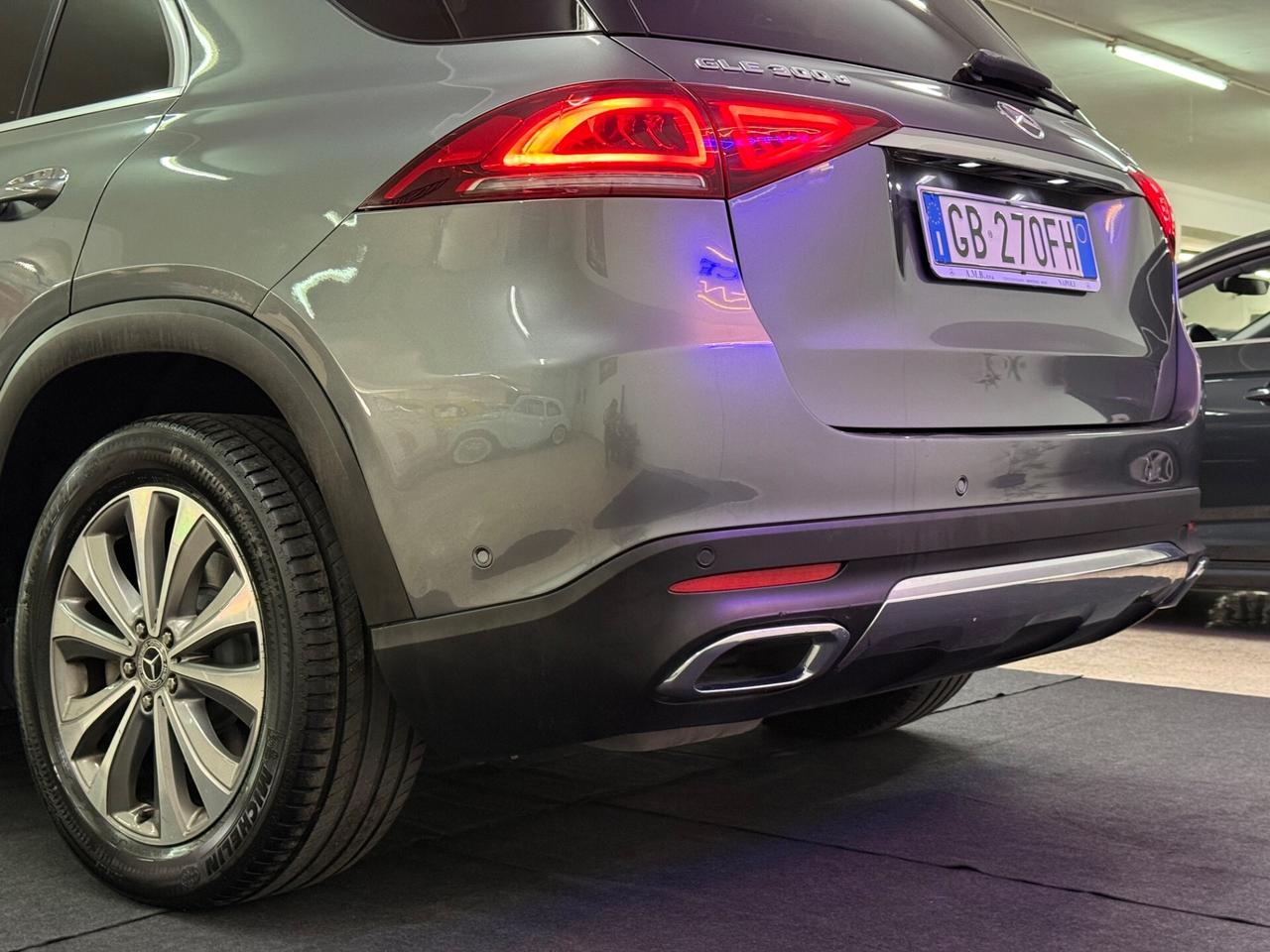 MERCEDES GLE 300d 2020 4MATIC Sport 7 posti