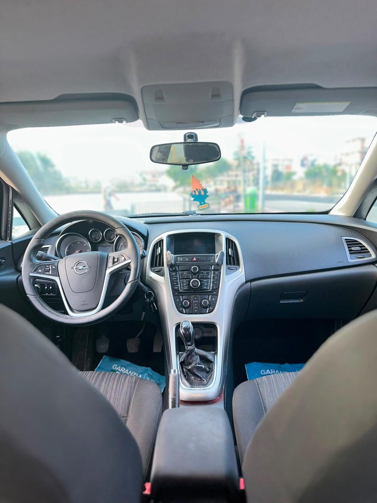 Opel Astra vista e piaciuta
