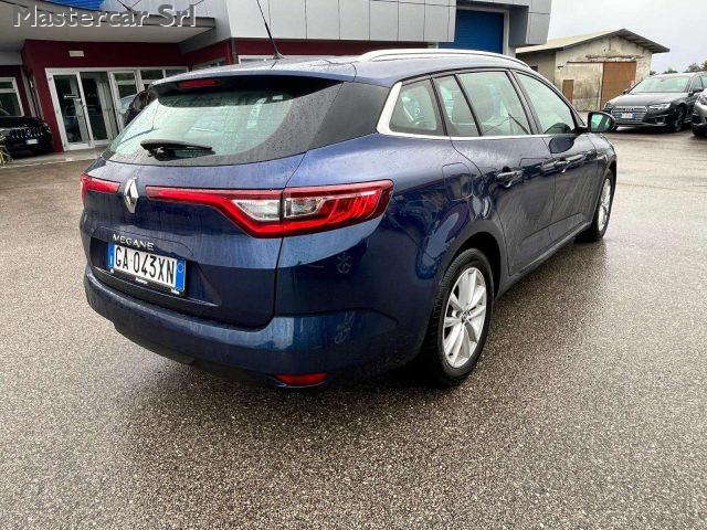 RENAULT Megane Sporter 1.5 blue dci Business 115cv EDC - GA043XN