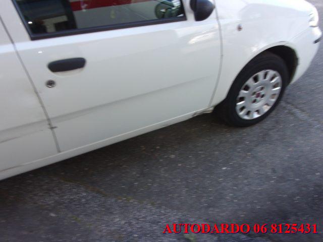 FIAT Punto Classic 1.2 5 porte Natural Power Active
