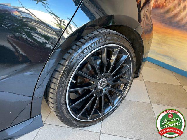 MERCEDES-BENZ A 180 d Auto Premium AMG *NIGHT PACK