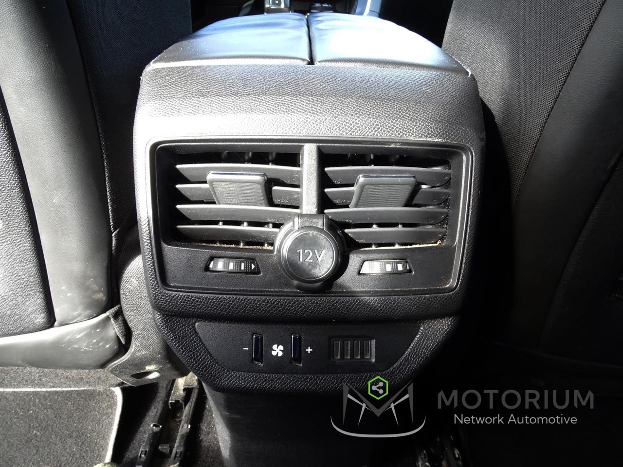 Peugeot 5008 5008 1.6 bluehdi Allure s&s 120cv 7p.ti eat6