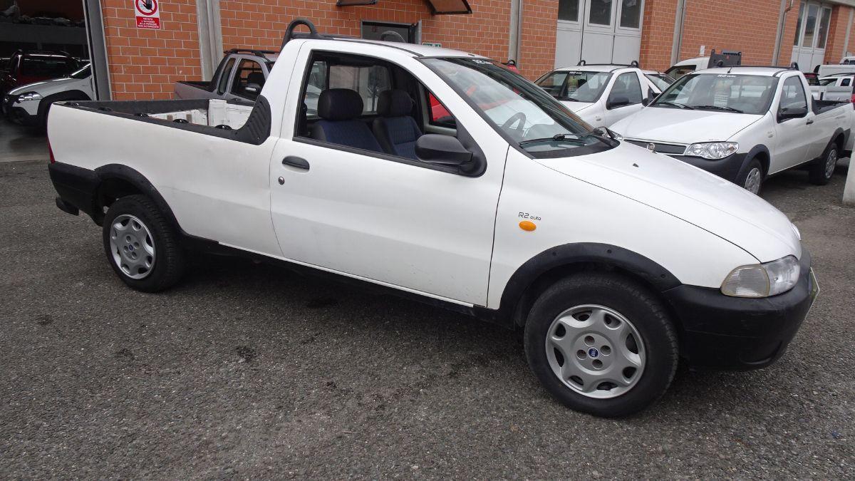 FIAT - Strada 1.9 D PICK-UP FIORINO