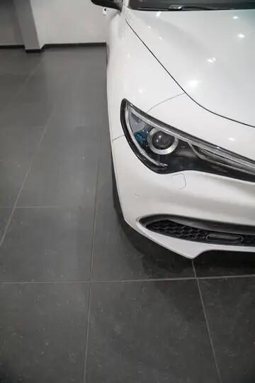 Alfa Romeo Stelvio 2.0 Turbo 280 CV AT8 Q4 First Edition