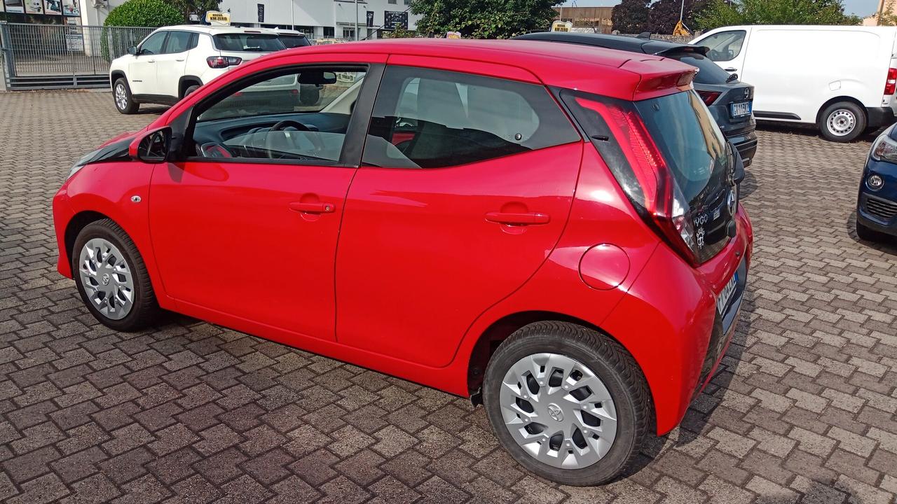 Toyota Aygo 1.0 VVT-i 72 CV 5 porte x-play