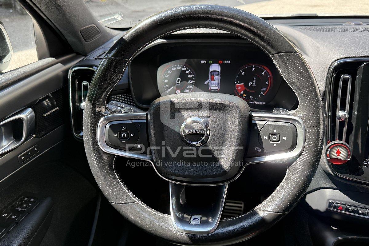 VOLVO XC40 D4 AWD Geartronic R-design