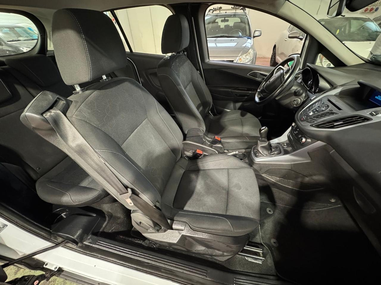Ford B-Max 1.5 TDCi 75 CV Business. SÌ NEOPATENTATO