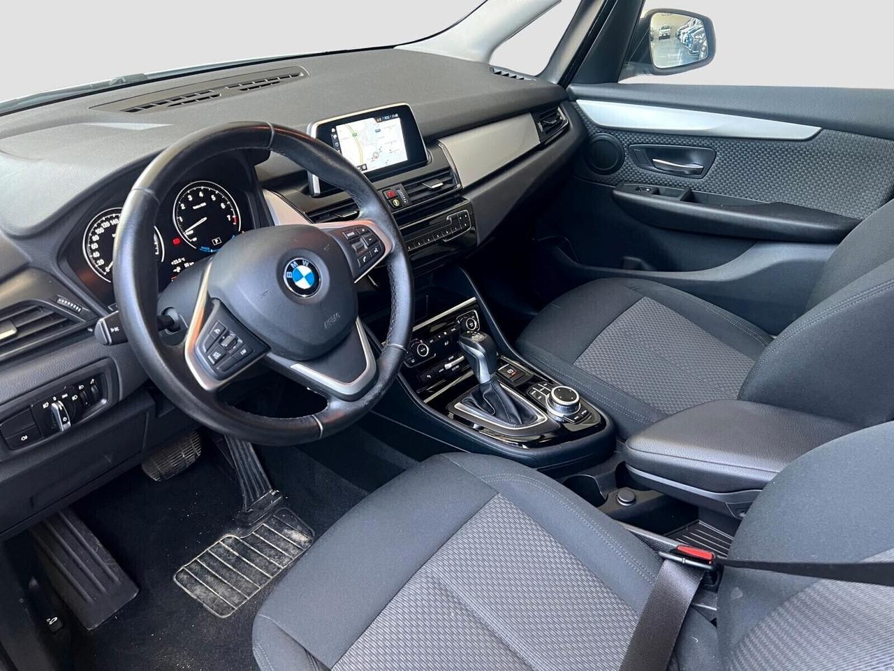 Bmw 2er Active Tourer 225xe iPerformance Business aut.