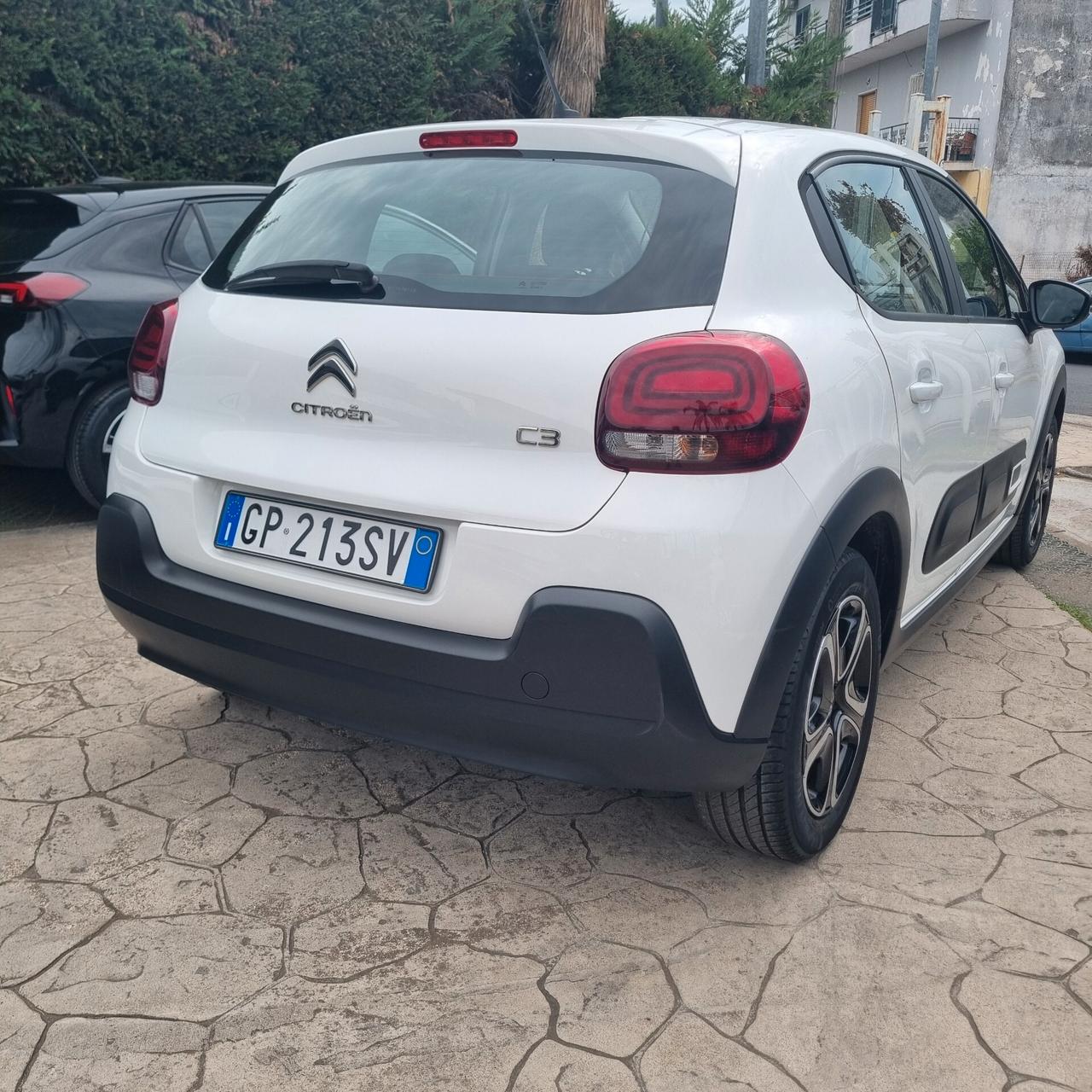 Citroen C3 BlueHDi 100 S&S Shine Pack