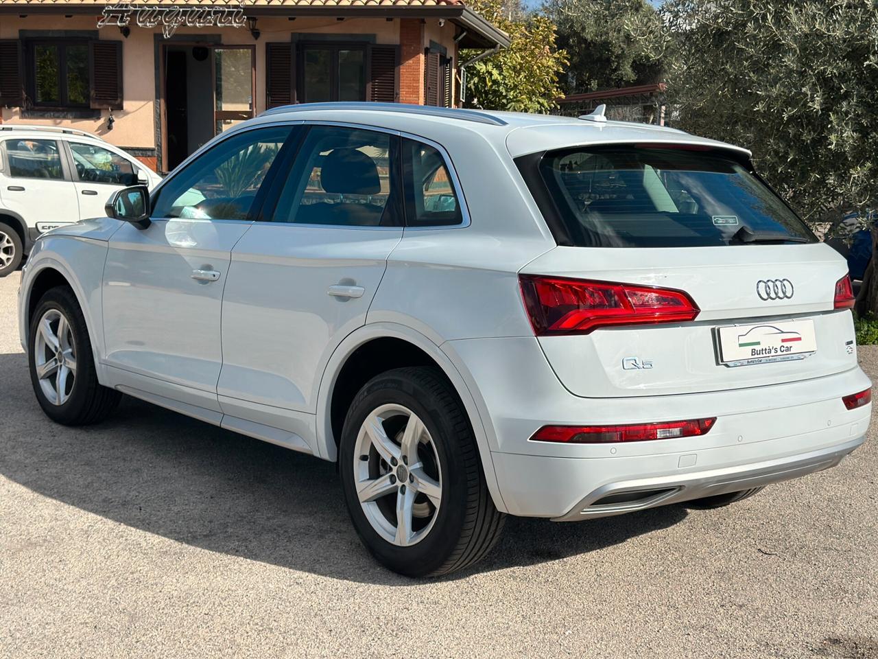 Audi Q5 40 TDI quattro S tronic line plus IVA INCLUSA