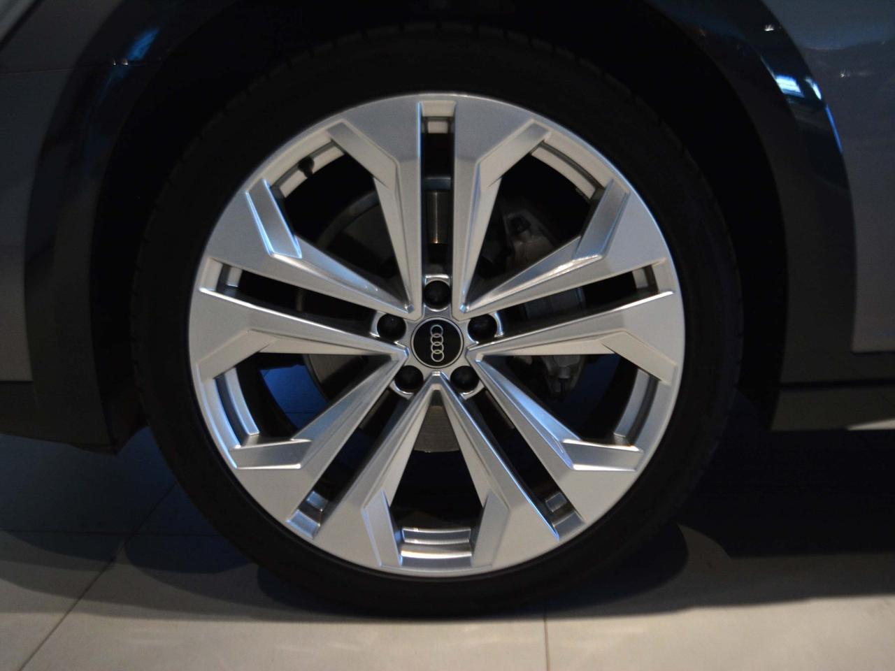 Audi A6 allroad allroad 40 2.0 tdi mhev 12v 204cv evolution quattro s tronic