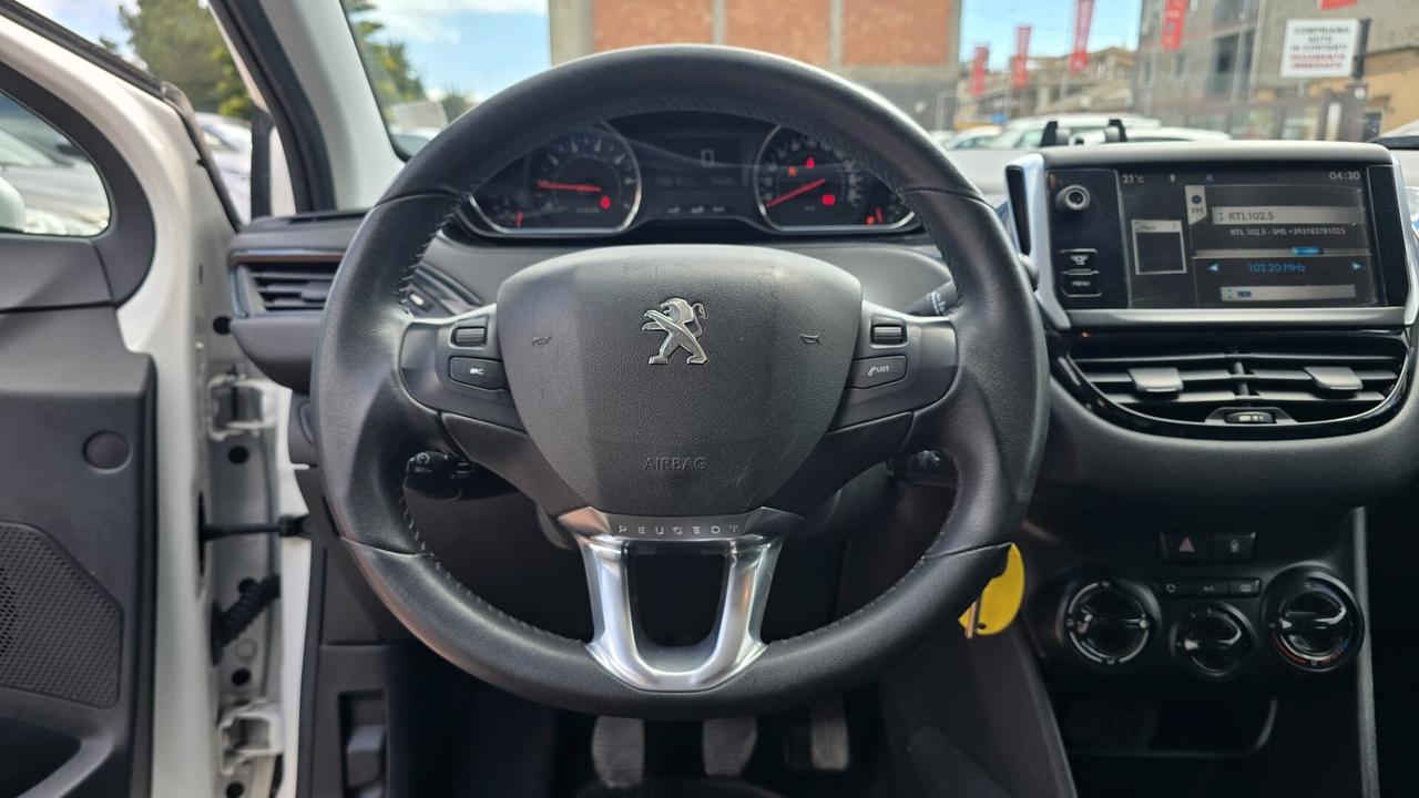 Peugeot 208 1.2 VTi 82 CV 5 porte Allure