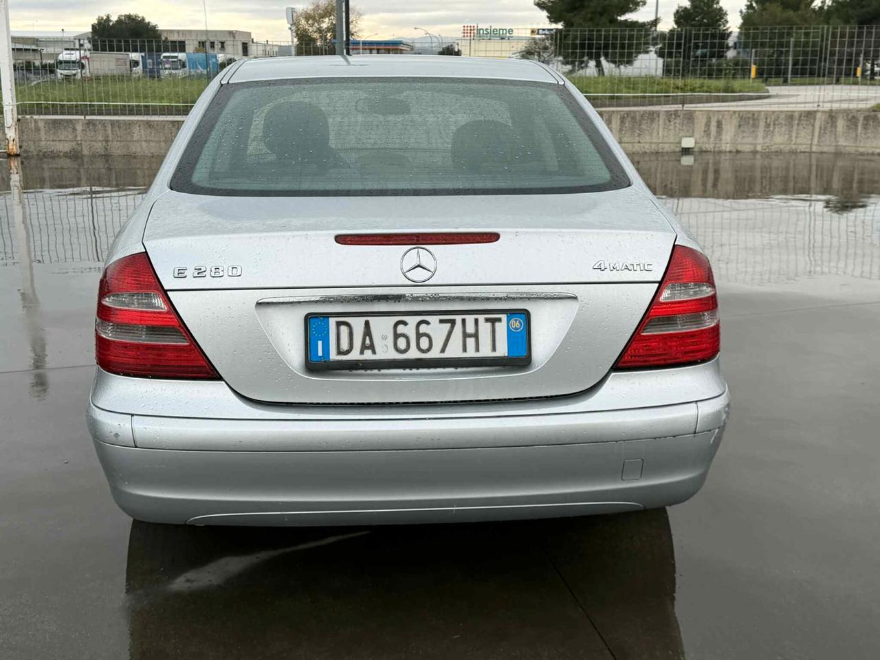 Mercedes-benz E 280 cat V6 cat 4Matic Classic