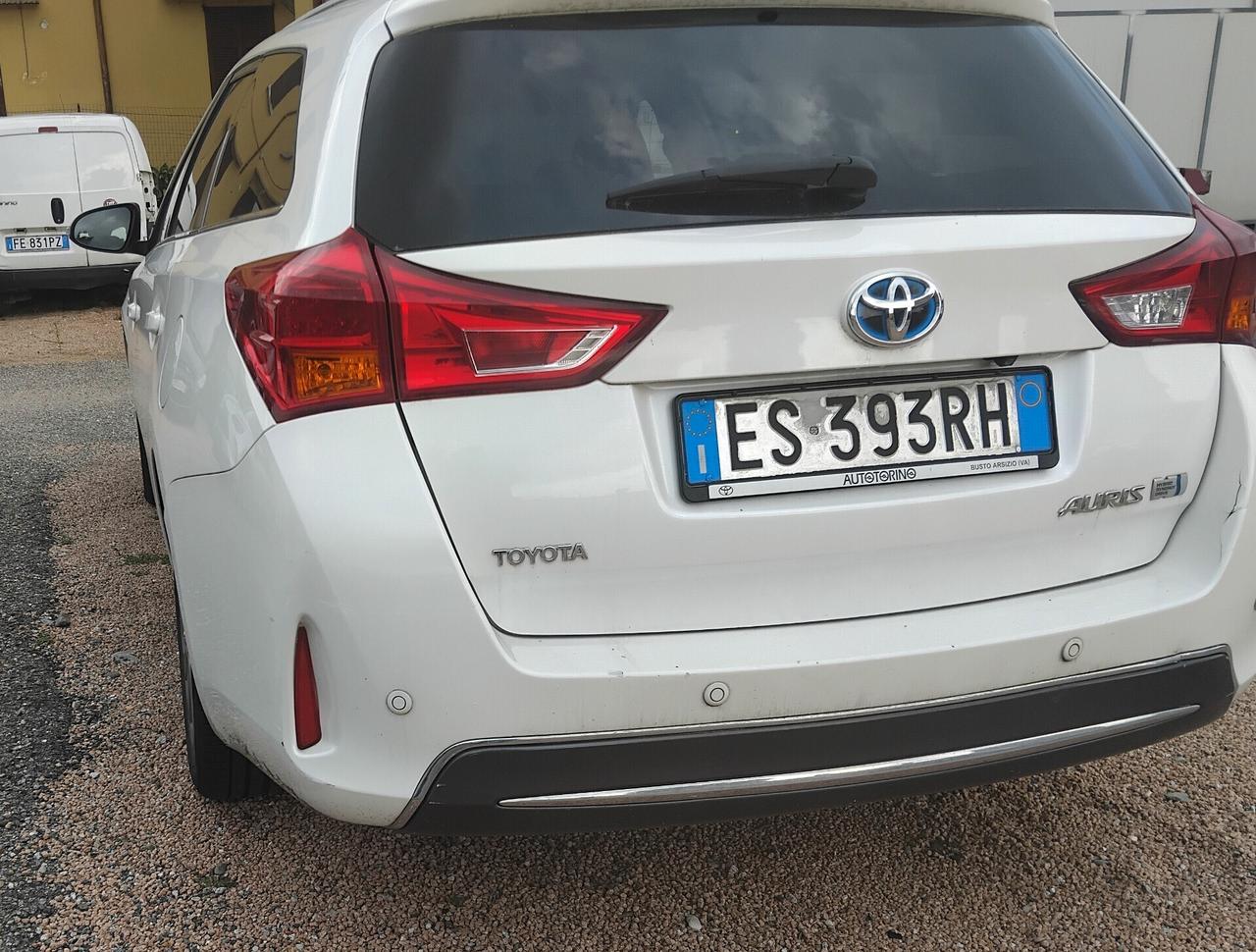 Toyota Auris Touring Sports 1.8 Hybrid Lounge