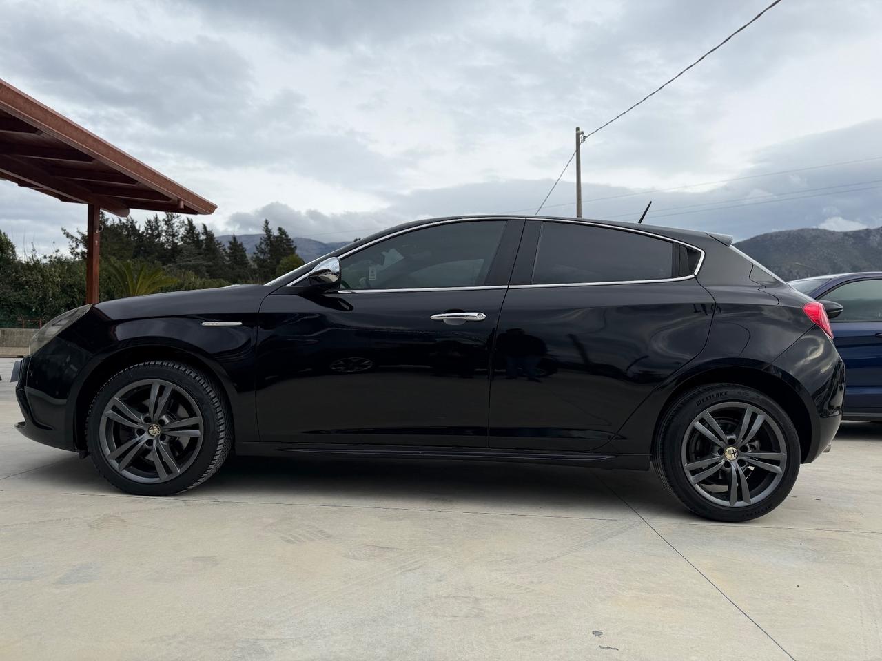 Alfa Romeo Giulietta 2.0 JTDm-2 150 CV Distinctive