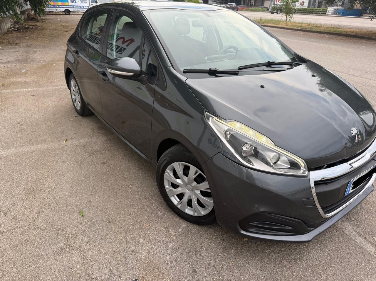 Peugeot 208 BlueHDi 75 5 porte Active