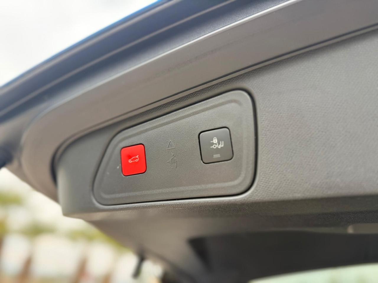 Peugeot 3008 1.5 BlueHDi 130 CV EAT8 GT Pack