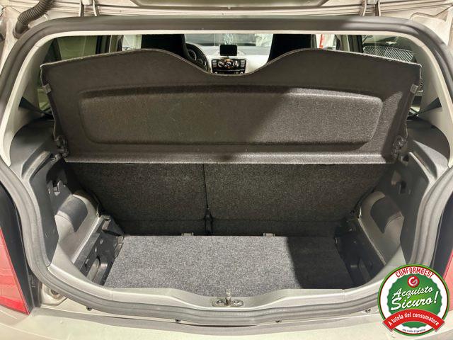 VOLKSWAGEN up! 1.0 5p. move up! *NEOPAT*UNICO PROPRIETARIO*