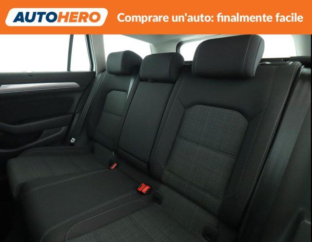 VOLKSWAGEN Passat Variant 2.0 TDI SCR EVO DSG Business