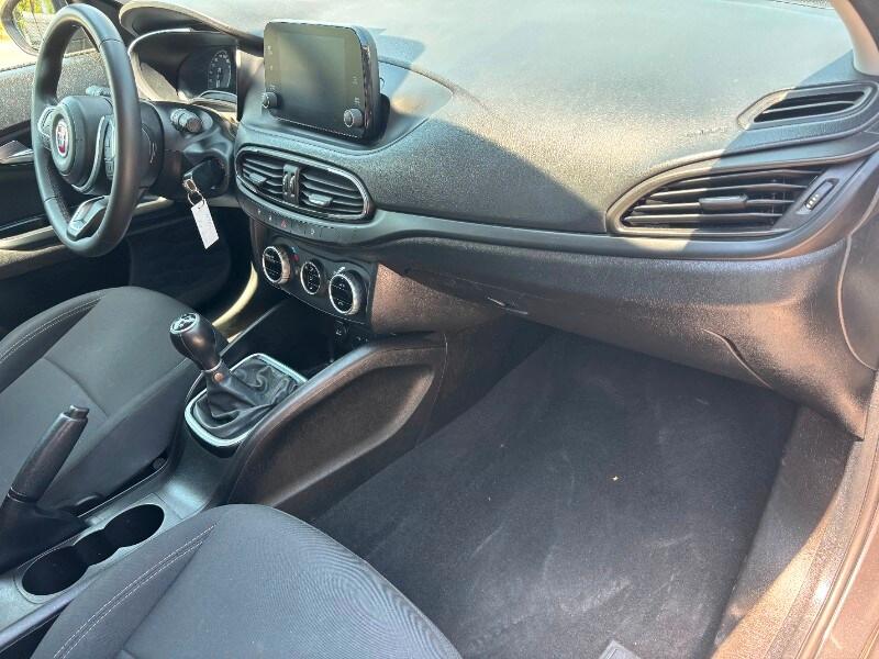 FIAT Tipo (2015-->) Tipo 1.0 SW