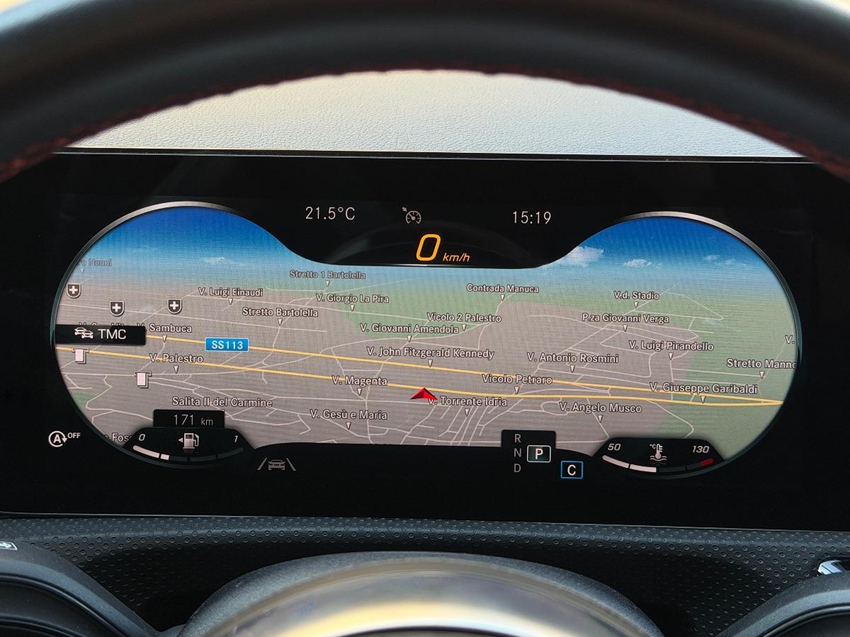 Mercedes Classe A 180d Premium AMG Night Edition 116CV