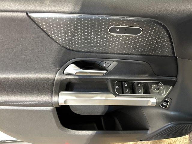 MERCEDES-BENZ GLB 200 d Automatic Progressive Advanced Plus