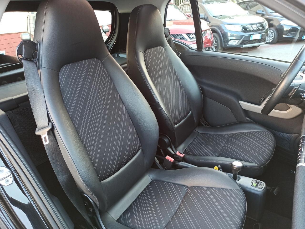 Smart ForTwo 1000 52 kW coupé MHD pulse