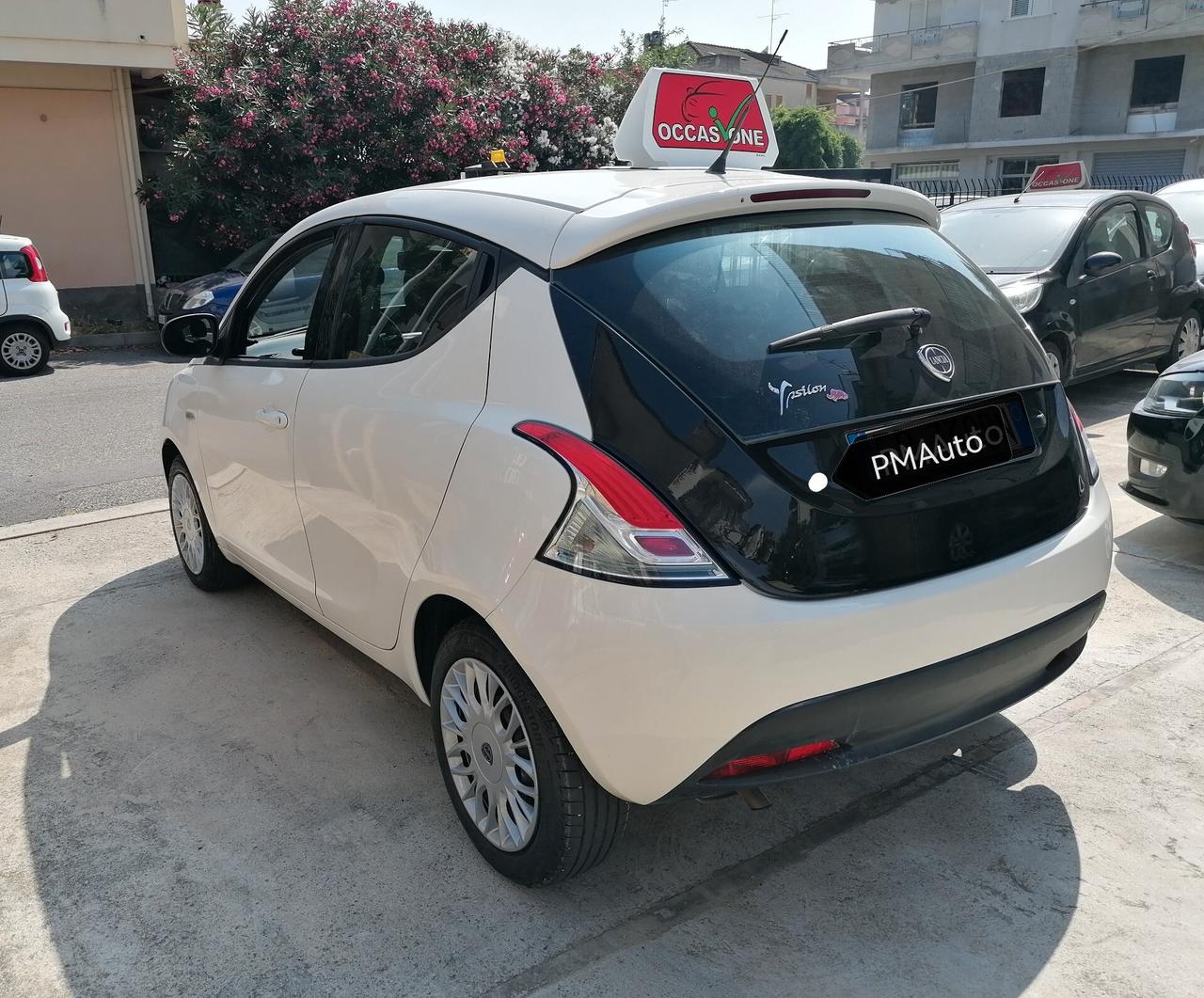 Lancia Ypsilon 1.2 69 CV 5 porte GPL Ecochic Elefantino