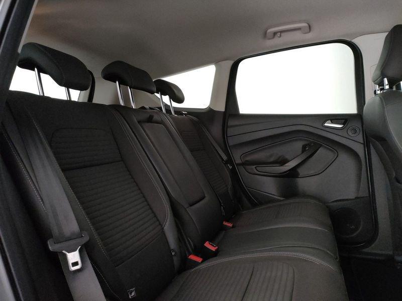 Ford Kuga 2.0 tdci ST-Line s&s 2wd 120cv powershift my18