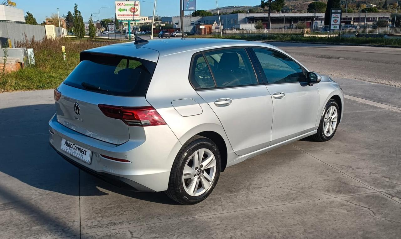 Volkswagen Golf 8 2.0 TDI 115 CV SCR Life