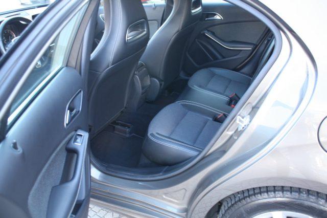 MERCEDES-BENZ A 200 Sport