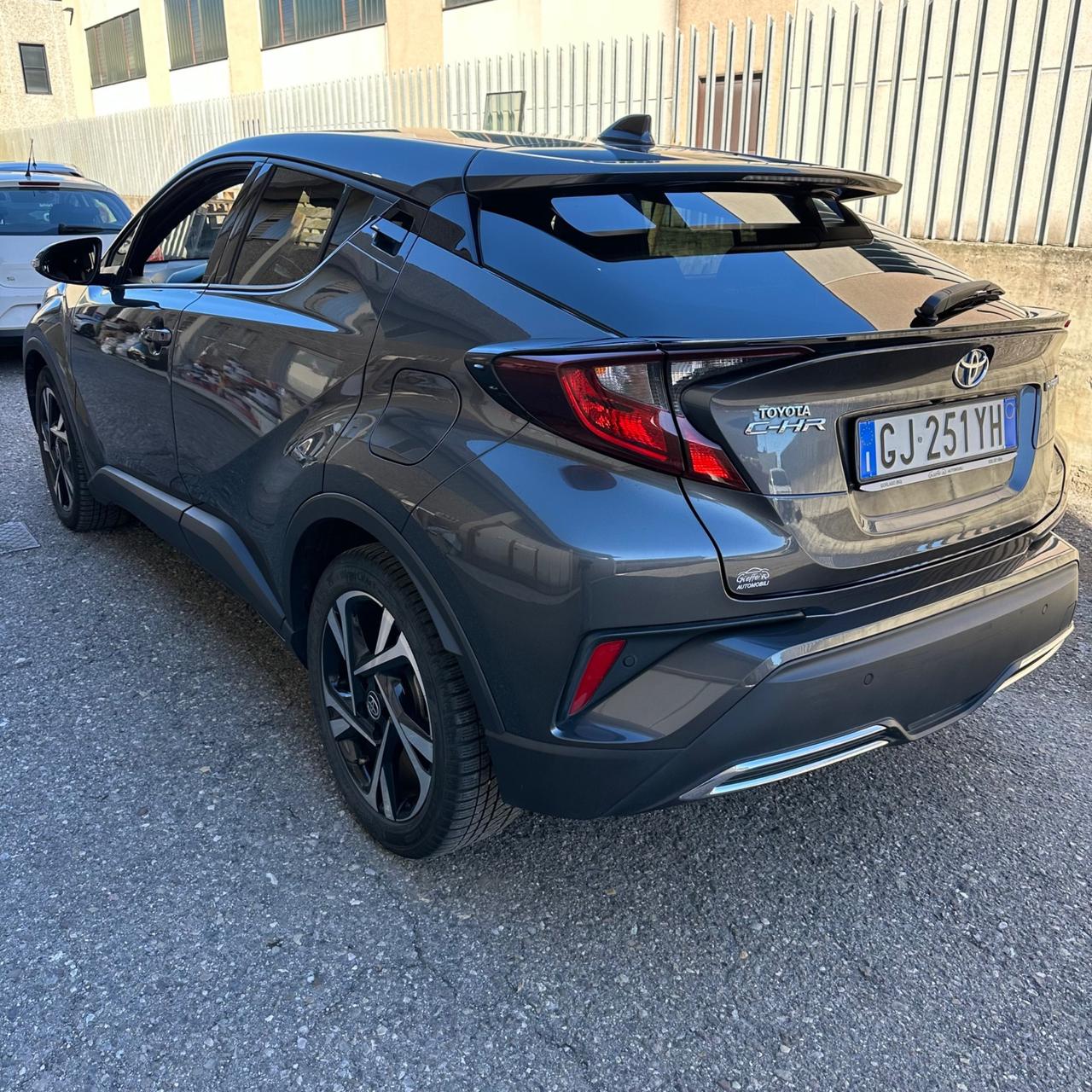 Toyota C-HR 1.8 Hybrid E-CVT Lounge