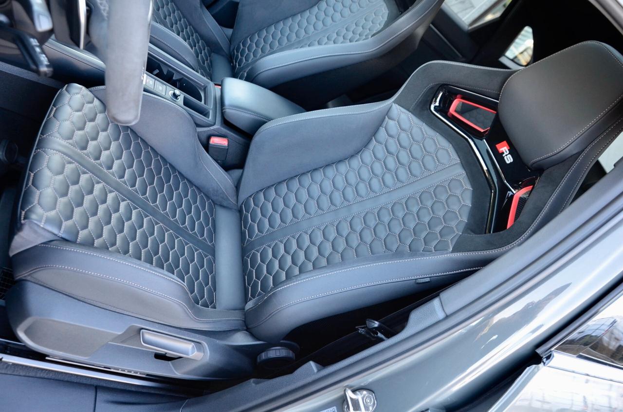 AUDI RSQ3 SPORTBACK 2.5 EDITION 10 YEARS QUATTRO 400cv S-TRONIC, BOLLO E SUPER 4/27, CARBOCERAMICA, TETTO, SEDILI CARBONIO, MATRIX, HI-FI SONOS, PERMUTE