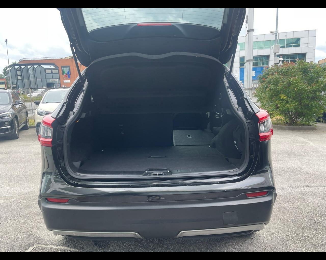NISSAN Qashqai 2ª serie - Qashqai 1.5 dCi N-Connecta