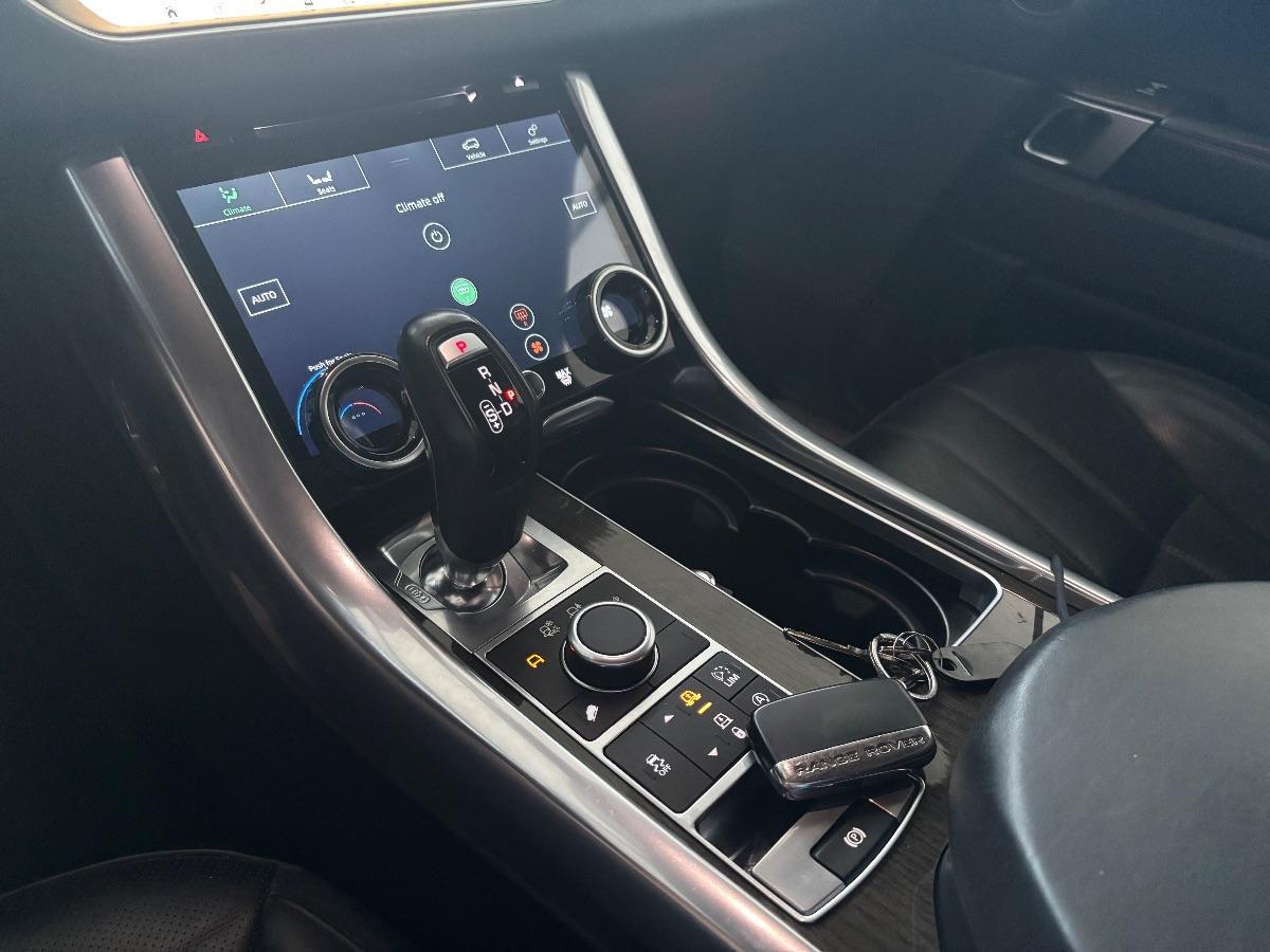 LAND ROVER - Range Rover Sport - 3.0 TDV6 HSE Dynamic