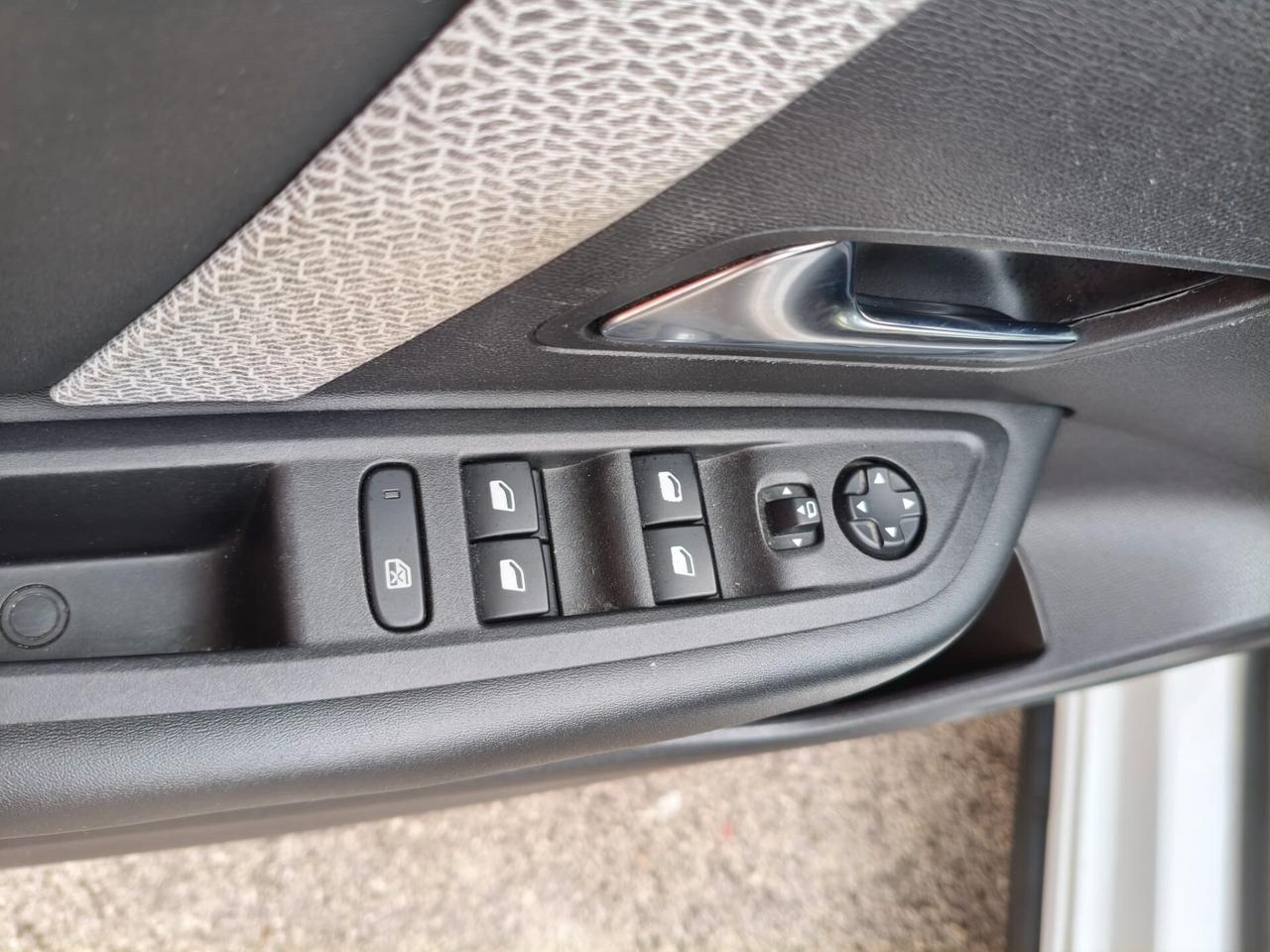 Citroen C4 BlueHDi 130 S&S EAT8 Feel Pack