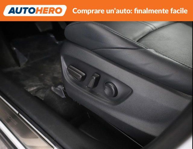 TOYOTA Corolla Cross 2.0 Hybrid 197 CV E-CVT AWD-i Lounge