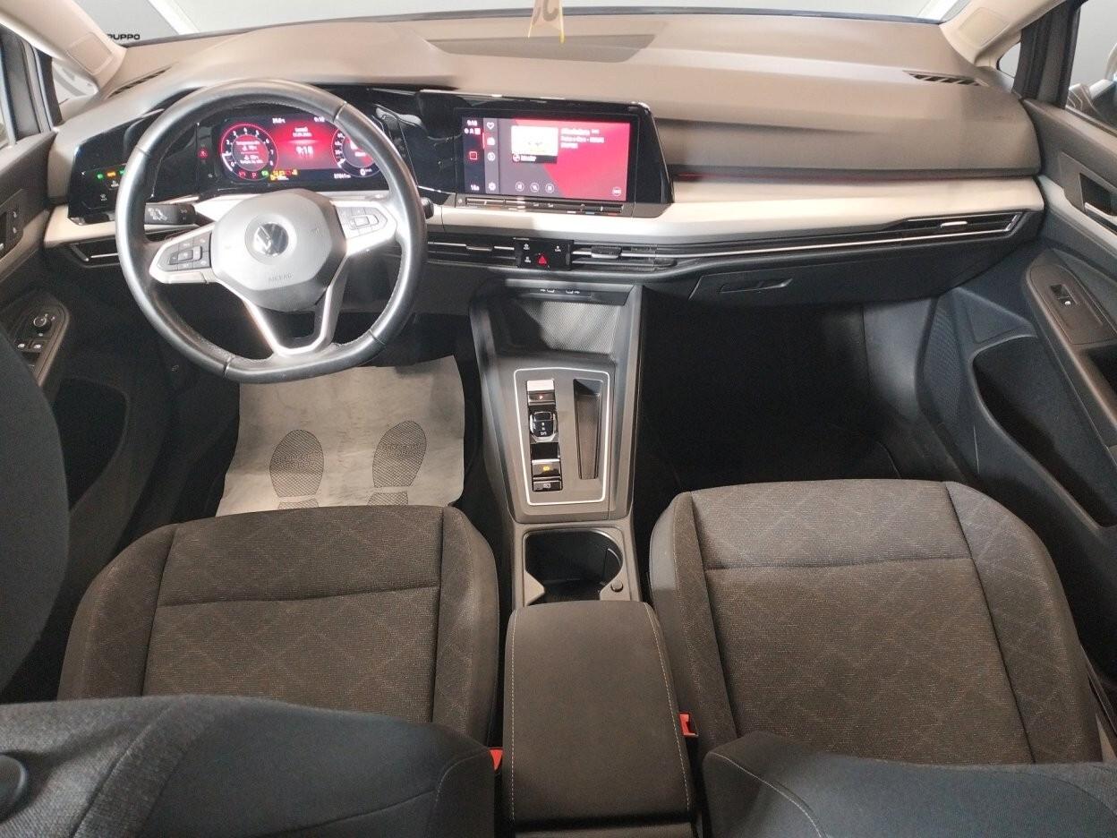 Volkswagen Golf 1.0 eTSI EVO DSG Life