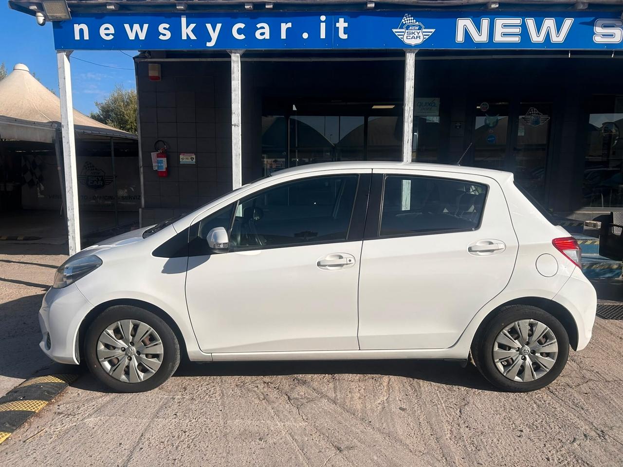 Toyota Yaris 1.3 5 porte Lounge